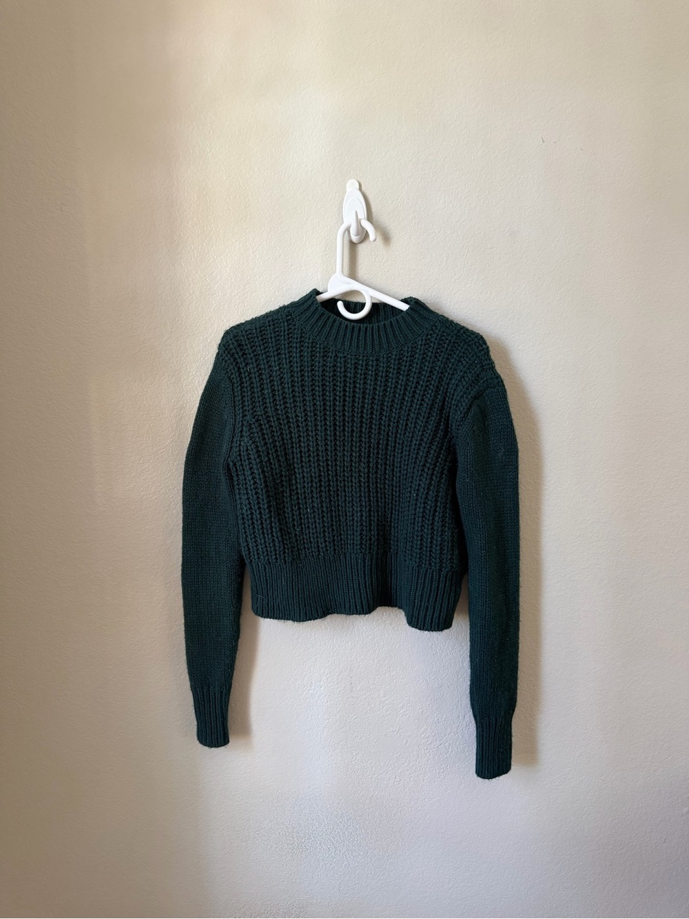 PacSun Dark Green Cropped Knit Sweater- M